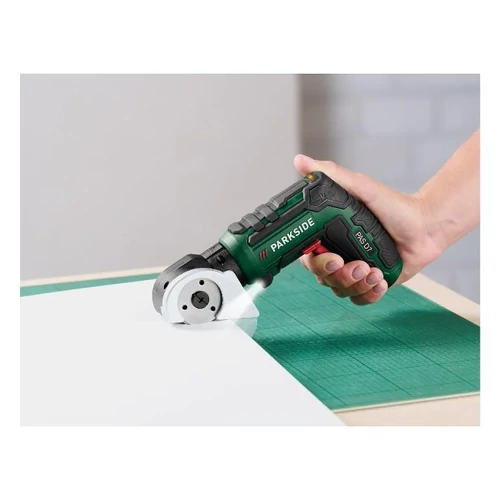 PARKSIDE  PAS 4 D7 SET akkus csavarhúzó 4V 10Nm – kompakt készlet cserélhető fejekkel