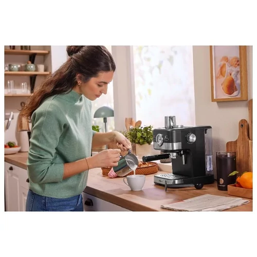 SilverCrest SEM 1100 C5 Eszpresszó 2 csészés presszó kávéfőző, fekete-ezüst, 1100 W