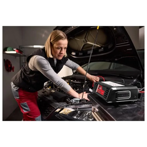 Ultimate Speed Autós akkumulátortöltő 17 A ULG 17 B2