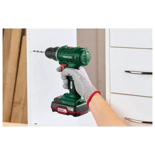 ParkSide  PBSSA 20-Li A1 Akkus fúró-csavarozó Led kijelzővel,35 Nm akkuval és töltővel együtt 