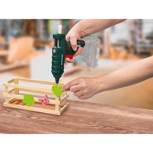 ParkSide akkumulátoros ragasztópisztoly 20V, akku és töltő nélkül PHPA 20-Li A1