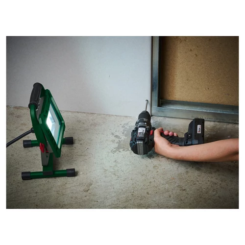 ParkSide vezetékes LED munkareflektor  PASB 44 A1