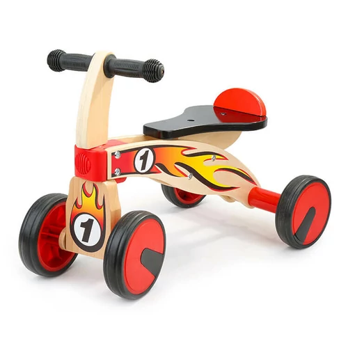 4 kerekű bicikli fából